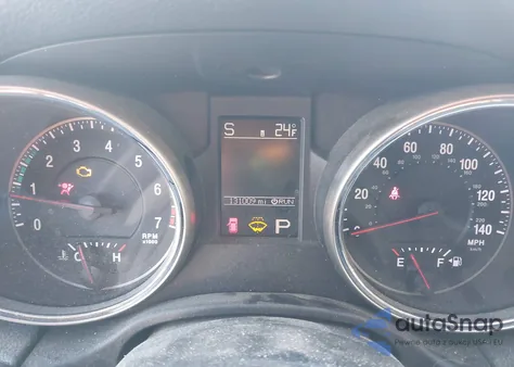 2012 Jeep Grand Cherokee Laredo z USA, uszkodzony, nr VIN 1C4RJFAG3CC144129